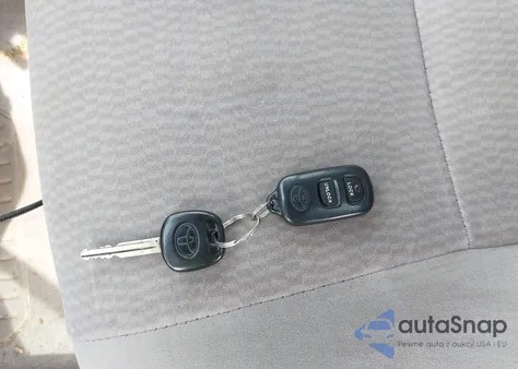 2007 Toyota Corolla Ce/Le/S from USA, damaged, VIN 2T1BR32E47C789374